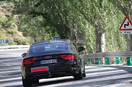 2014款奥迪RS7谍照曝光