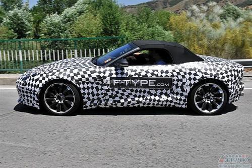 捷豹F-type R 采用V8引擎 排气管布置亮眼