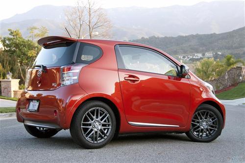 2012款丰田Scion iQ评析①