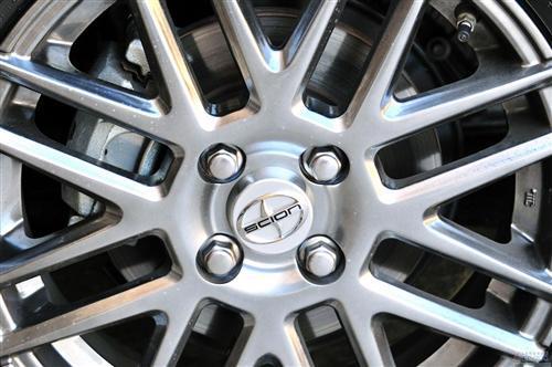 2012款丰田Scion iQ评析①