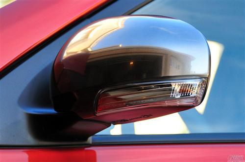 2012款丰田Scion iQ评析①
