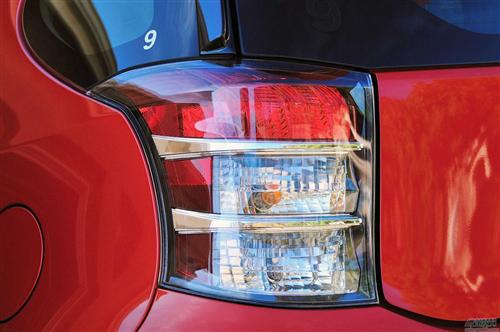 2012款丰田Scion iQ评析①
