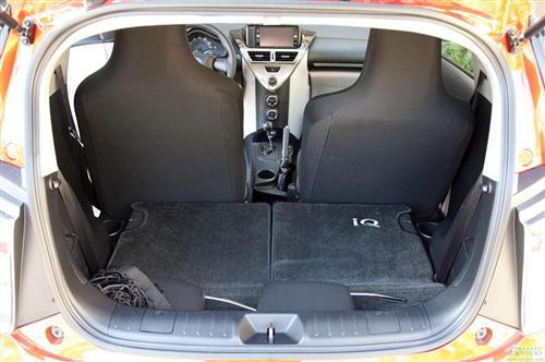 2012款丰田Scion iQ评析②
