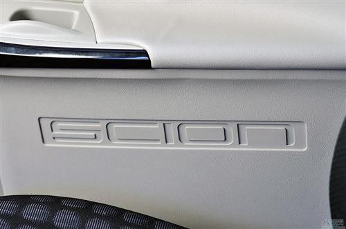 2012款丰田Scion iQ评析②