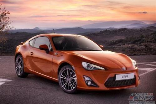 丰田GT86和斯巴鲁BRZ跑车本月将进入中国市场