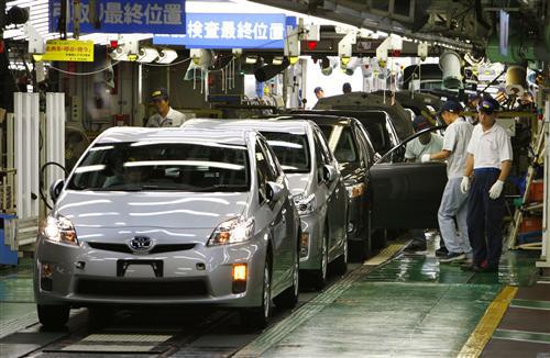 丰田全球召回24.2万辆制动隐患混合动力车