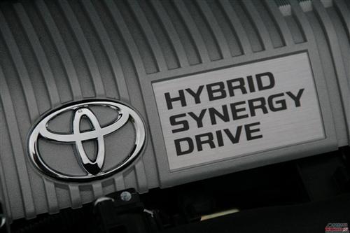 丰田计划2016年推出大型混动SUV 含兰德酷路泽