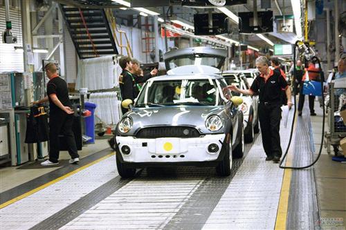 英国2月份乘用车产量下跌2.7% 商用车跌22.1%