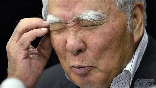 铃木84岁总裁任期延长一年 继任者缺失引忧虑