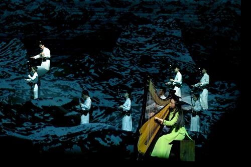 “悦”由心生 宝马5系联手《印象国乐》全国巡演