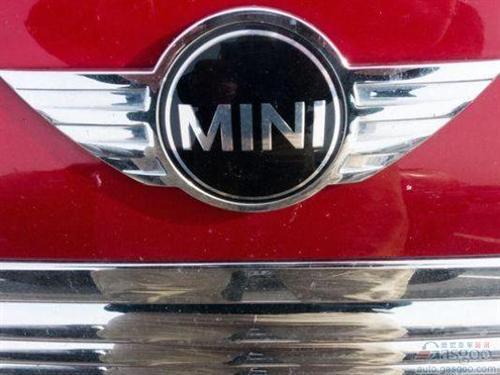 MINI因转向故障在美召回8.6万辆Cooper