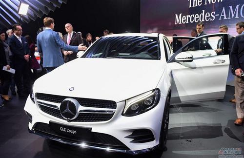 7月豪华车三强排名：奔驰夺冠 增幅超宝马两倍