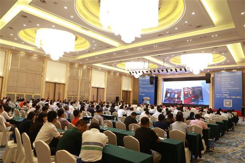 中国汽车人才研究会理事会十周年庆典盛大开幕