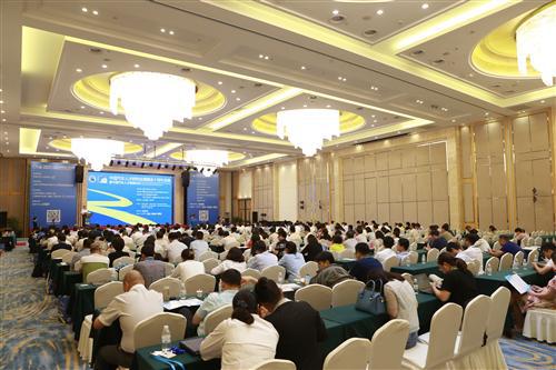 聚焦人才变革创新 2016中国汽车人才高峰论坛成功举办