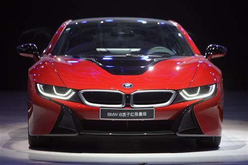 以创新技术设立行业标准 BMW领航新能源汽车发展