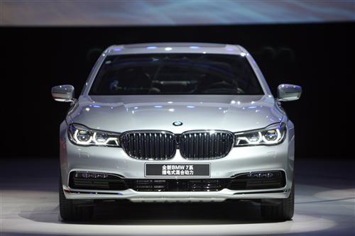 以创新技术设立行业标准 BMW领航新能源汽车发展