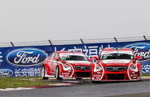 CTCC/华夏杯齐聚首 北汽赛事营销火力全开