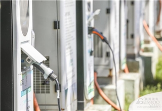 “濒死”之时，试试新能源