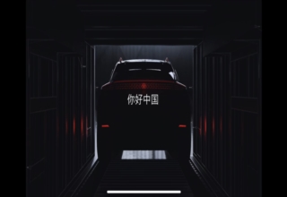 贾老板没回来,FF第一款车就先到中国了