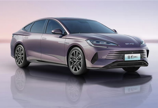 比亚迪海豹DM-i正式量产下线，郑州基地开启大规模招聘