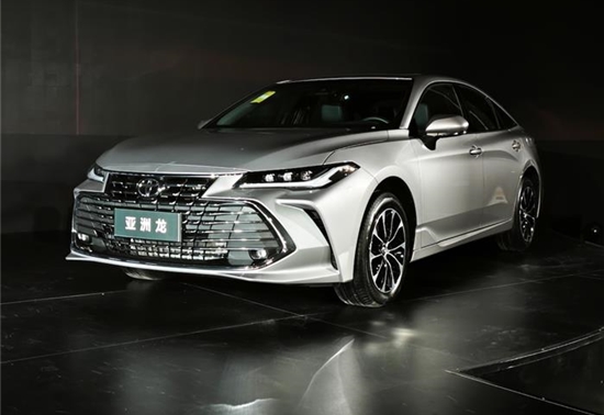 2.0L+CVT黄金动力 一汽丰田新款亚洲龙臻选版上市 指导价20.98万