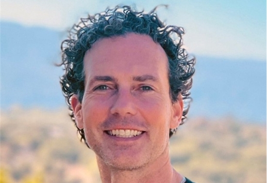 通用软件与服务执行副总裁将卸任