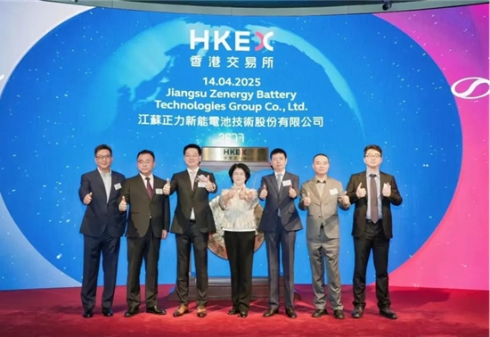 “福耀系”诞生200亿IPO，曹德旺要抢曾毓群的生意