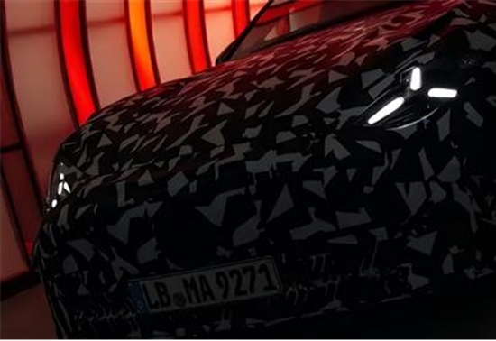 800V架构打造 梅赛德斯-AMG全新电动车谍照
