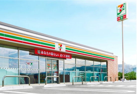 7-11引入工作机器人，日本正成为具身智能商业化“试验场”？