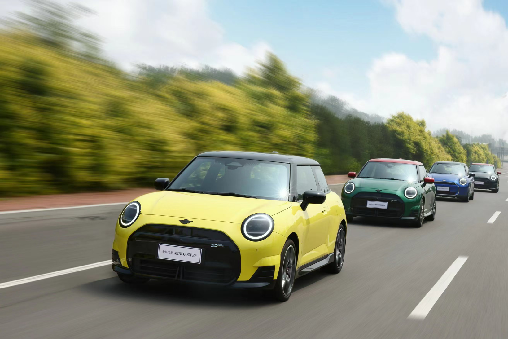 限时礼遇14.88万起 全新MINI纯电车型降价