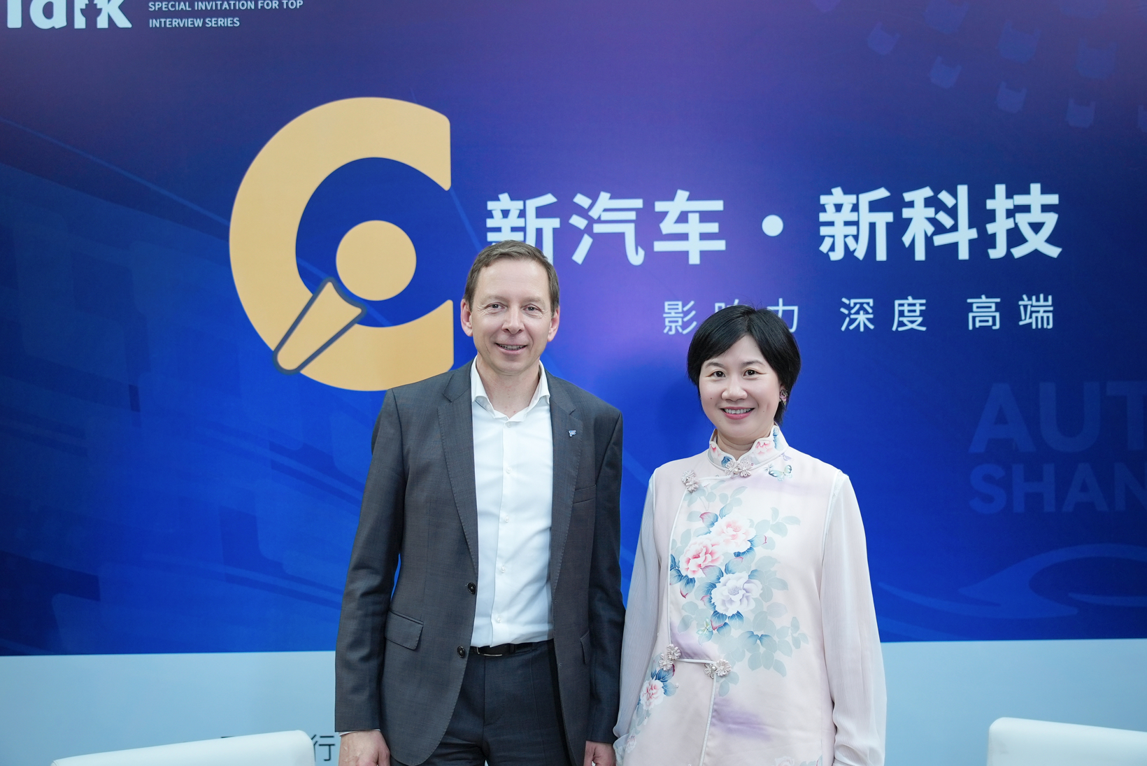 C Talk | 佛瑞亚马启元：新帅“三把火”，点亮百年Tier 1新未来