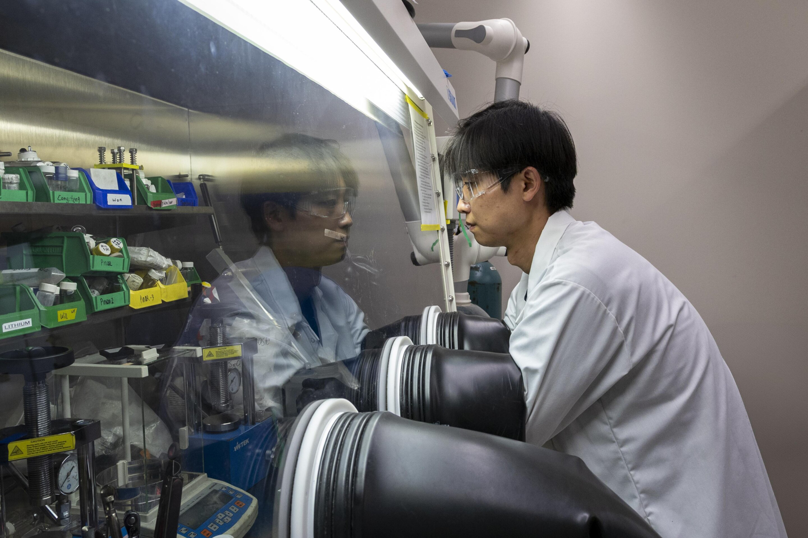 佐治亚理工学院发明新型金属设计 使固态电池能够在较低压力下运行
