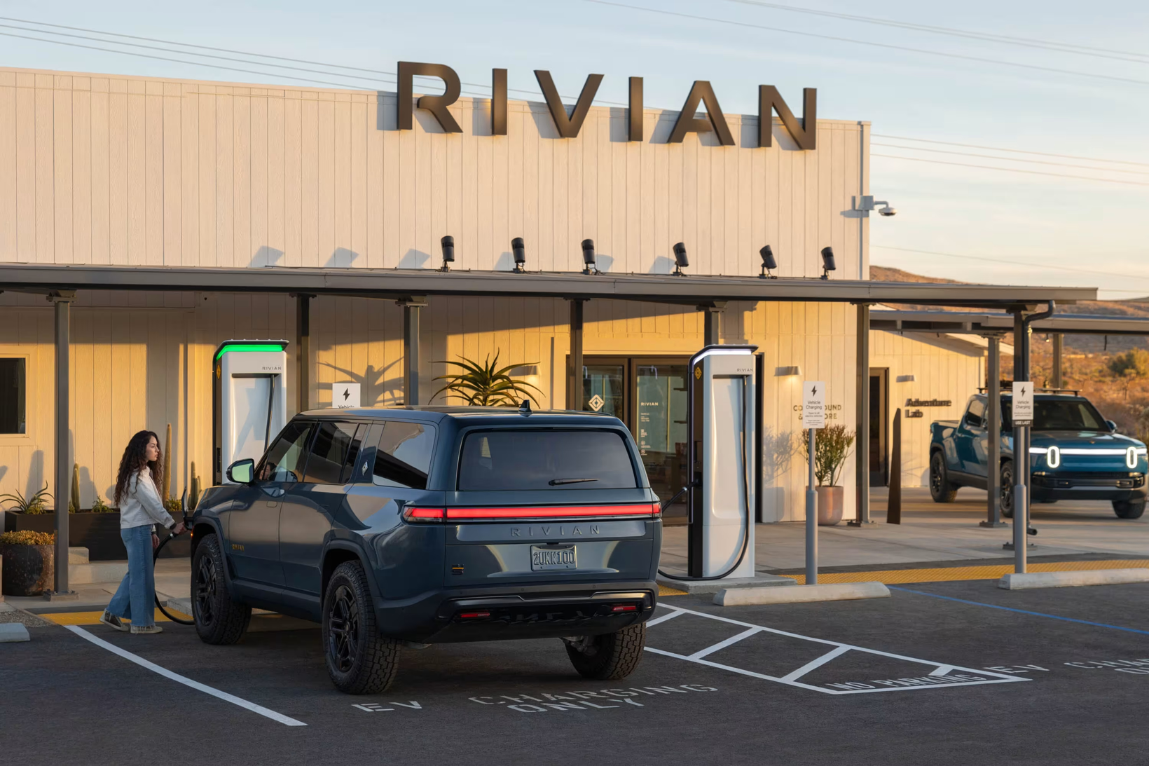 美国电动汽车制造商Rivian第二季度产量和交付量均下跌
