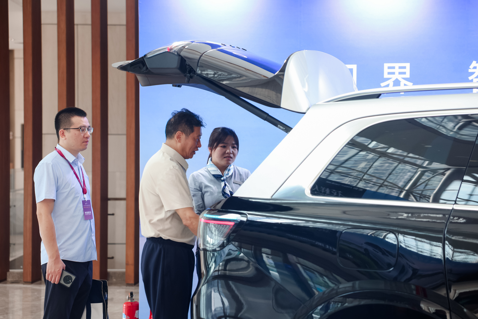 2025泰达论坛｜奔向“十五五”，汽车产业如何完成“关键一跃”