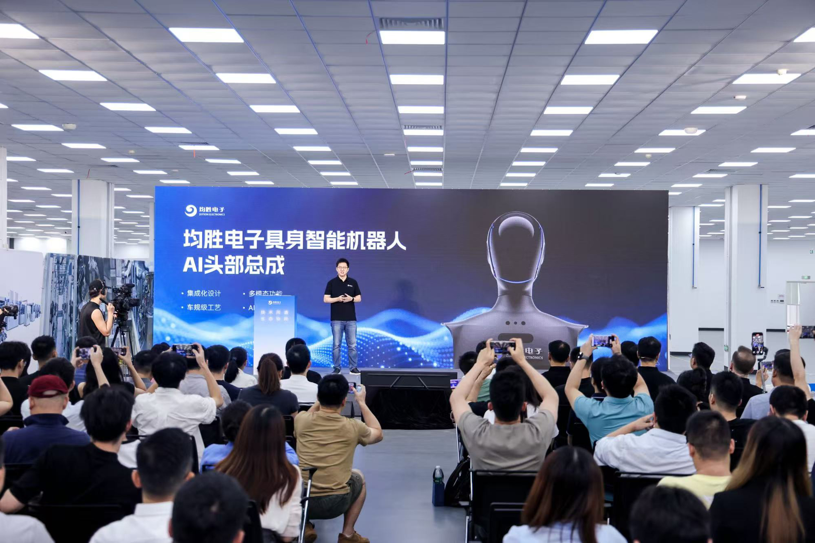 均胜电子发布机器人AI头部总成与基于Jetson Thor的全域控制器