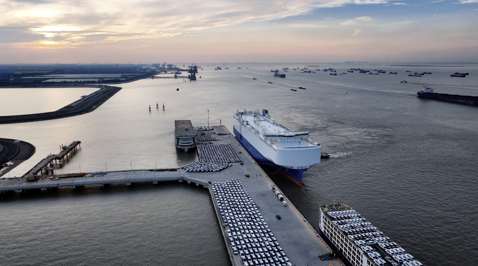 奇瑞集团10月销量28.1万辆，全球累计用户突破1800万