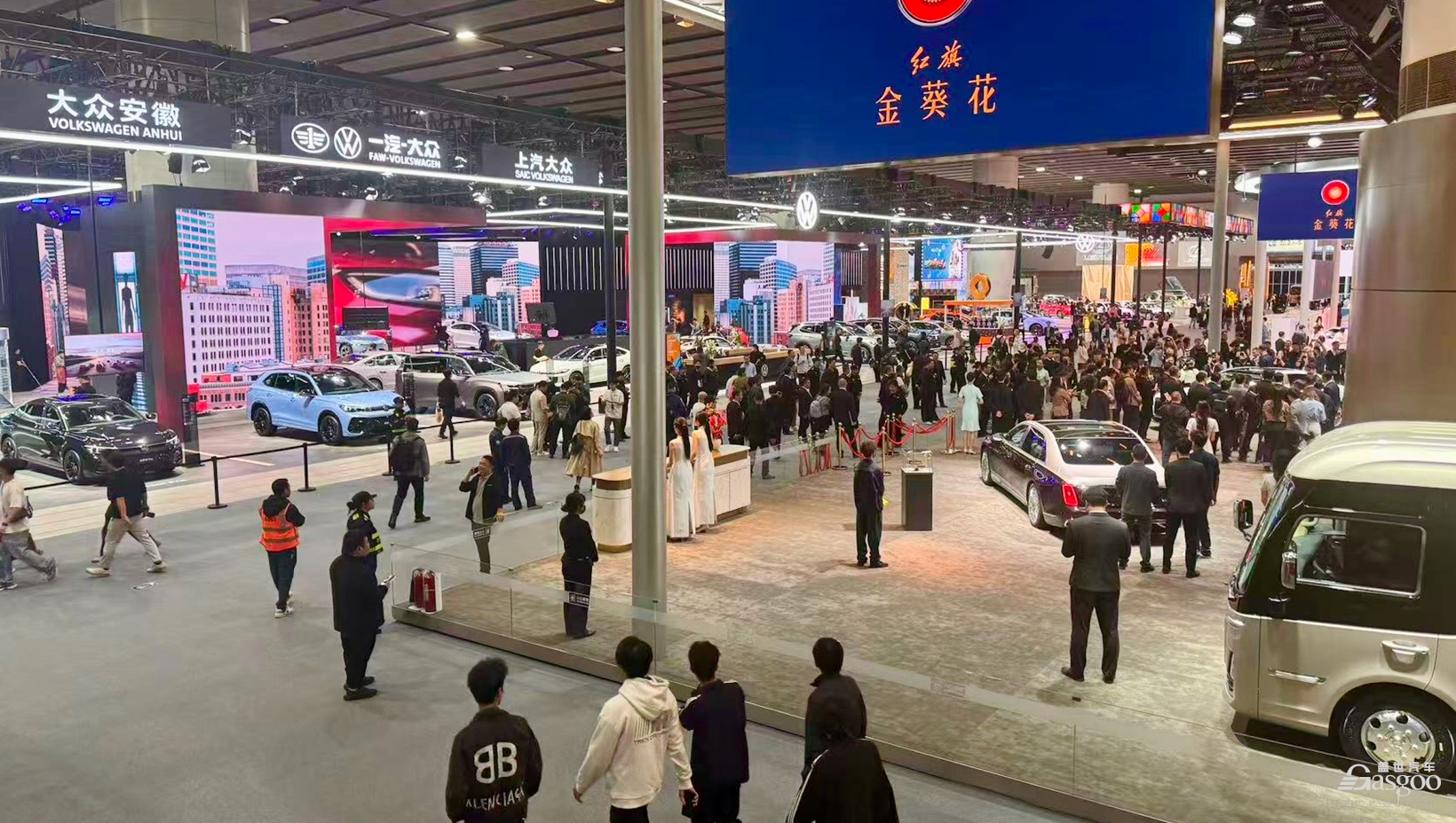 2025广州车展的“缺席者”与“登台者”