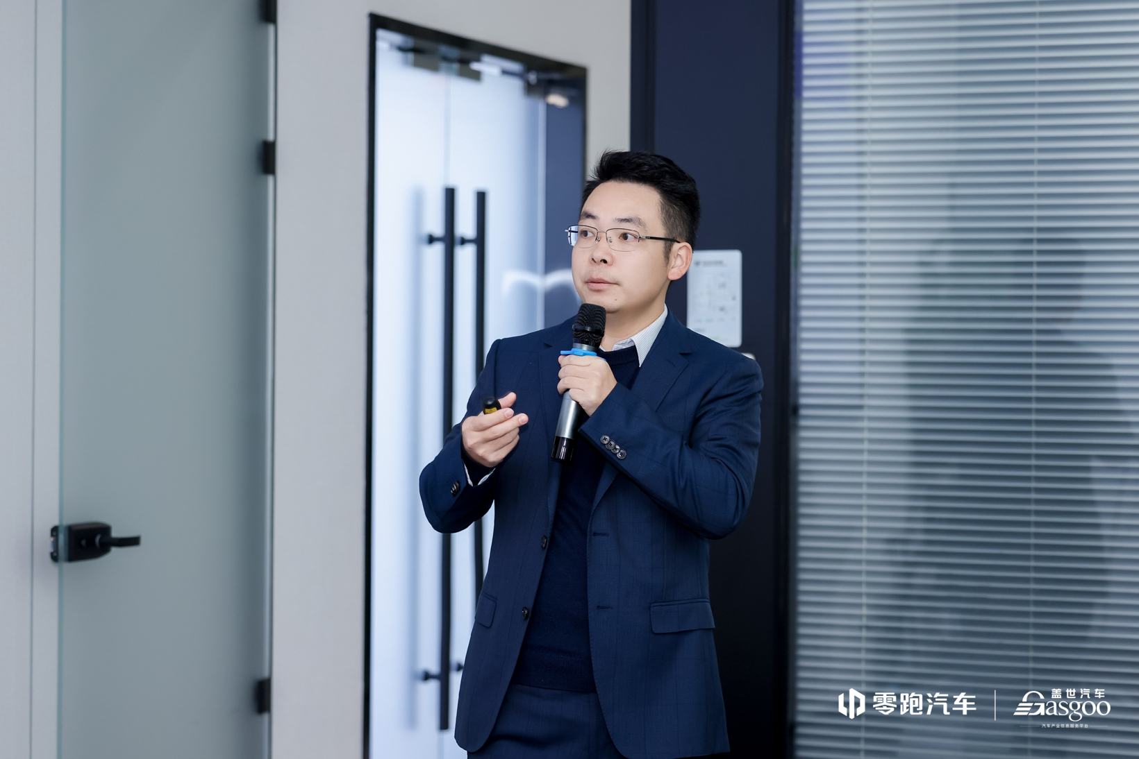 圆满落幕 | 2025第二届零跑智能汽车技术论坛暨前瞻技术展