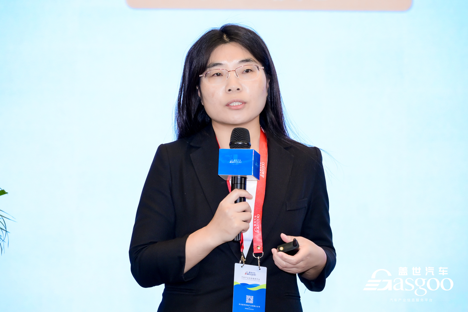 9-李娟.jpg 9-李娟.jpg