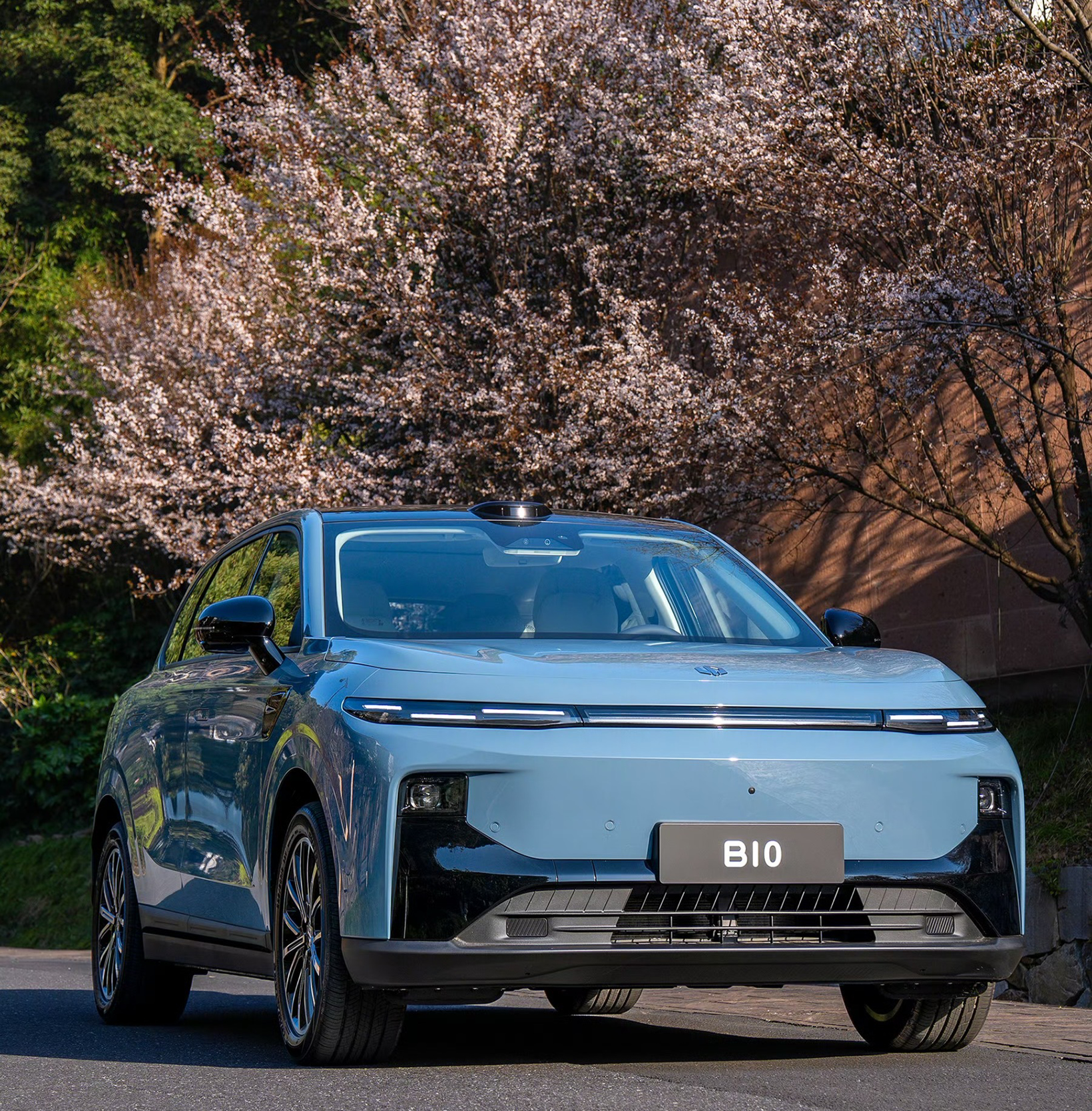 新势力车企，如何打“渠道战”？