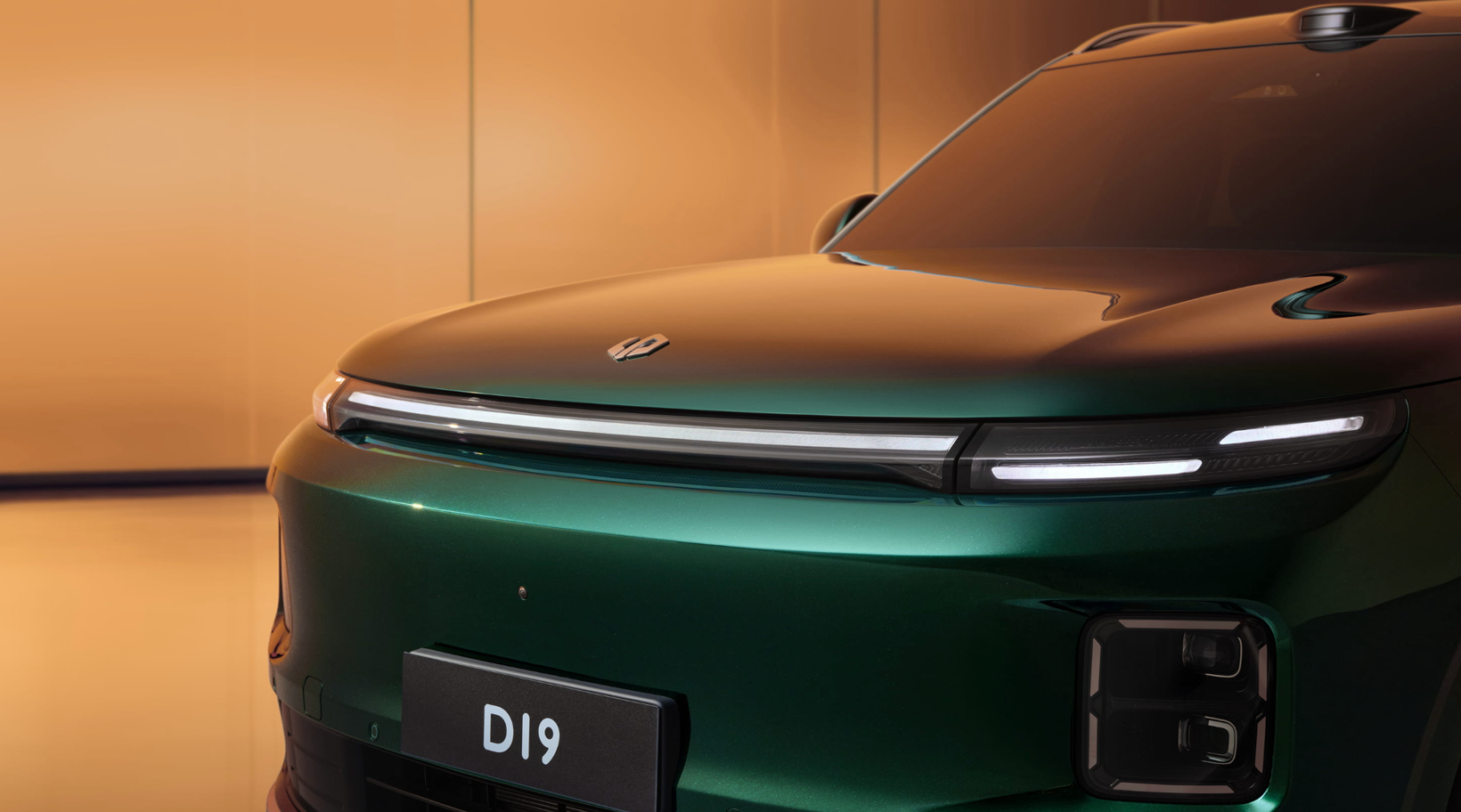 零跑D19：30万级的算力过剩与价值博弈