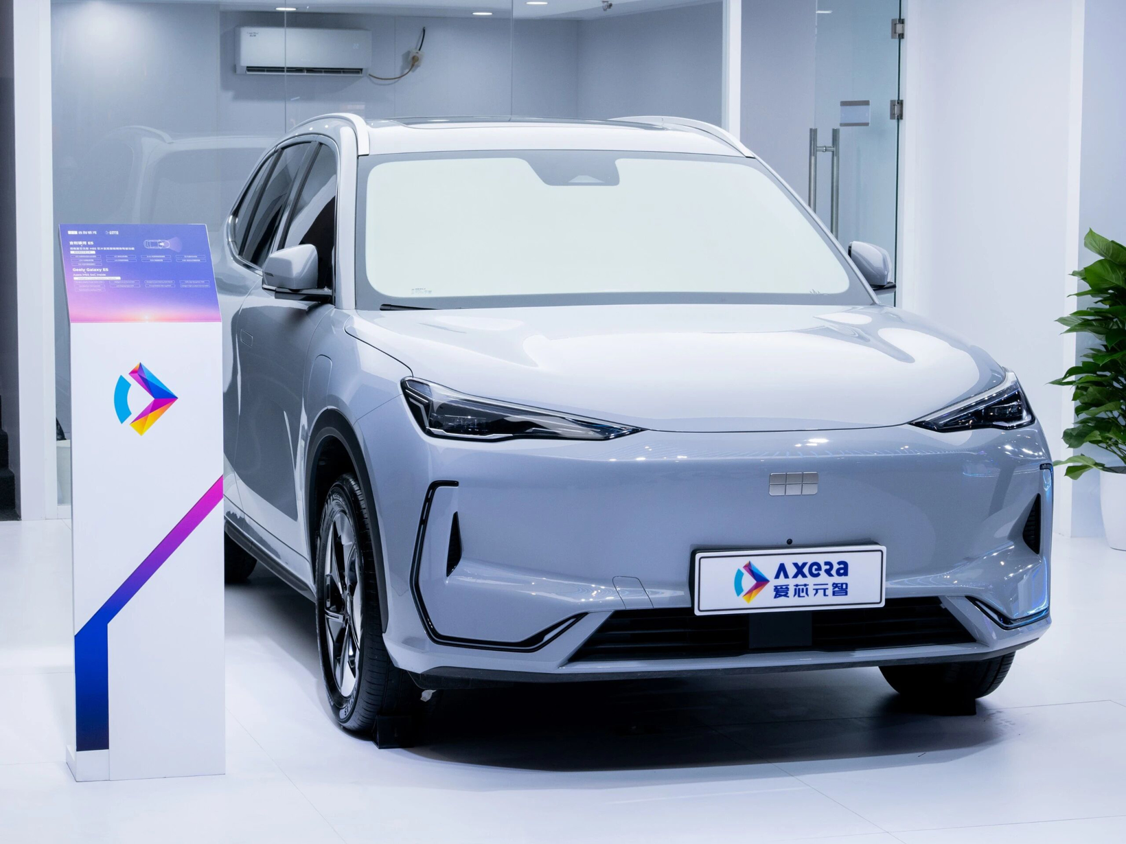 芯片赛道“站队”成风，这家企业却走通了“独立”之路