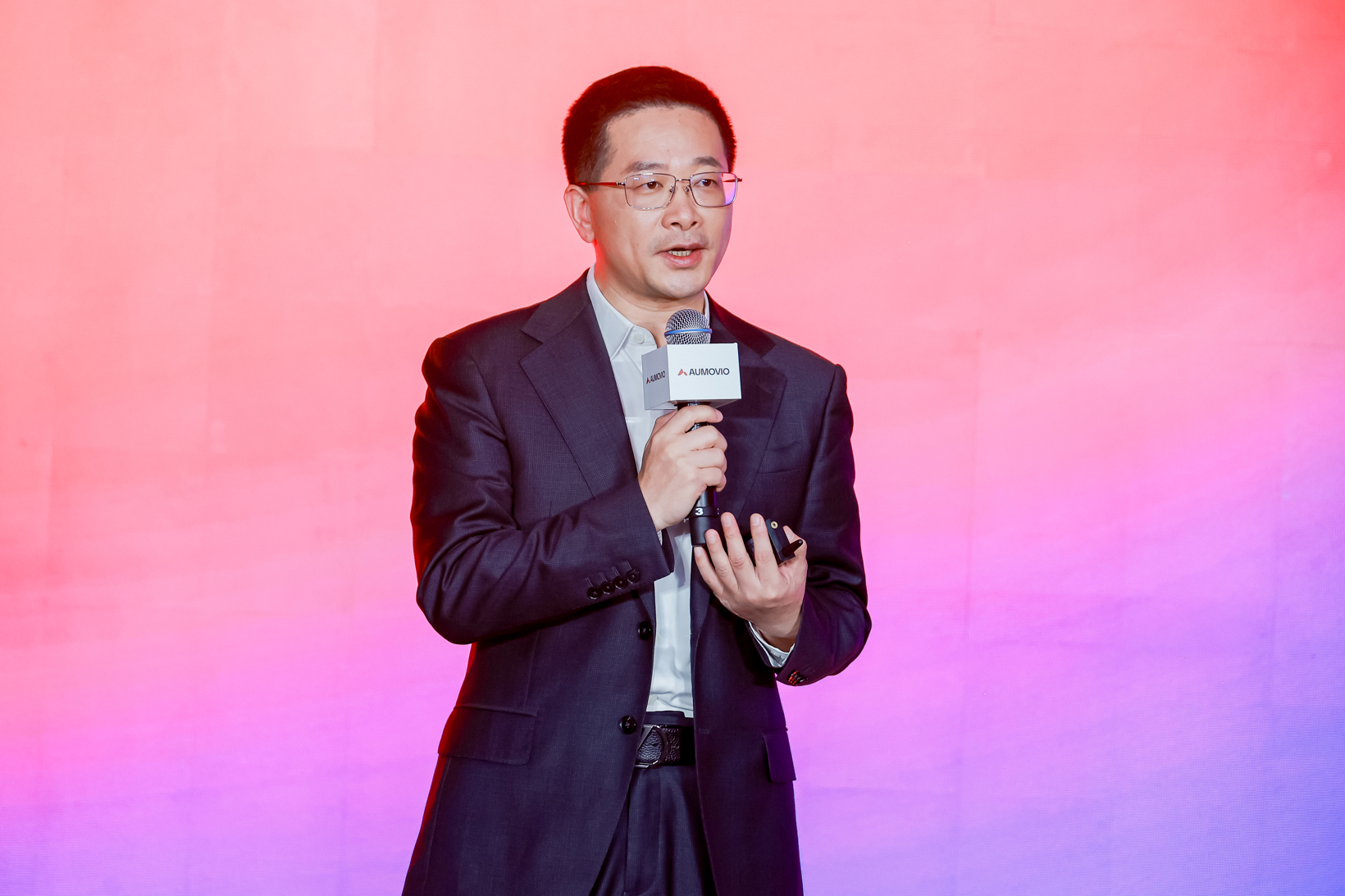 欧摩威集团中国区首席技术官兼架构与网联方案事业群中国区负责人 陈远先生.jpg