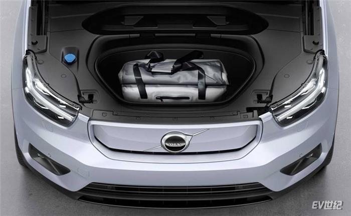 2113461057cda521347300.jpg volvo-xc40-recharge-2020-(2).jpg