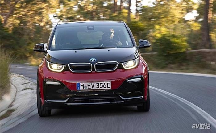 211527479698ef2b328574.jpg 2018-bmw-i3s-first-drive-(1).jpg