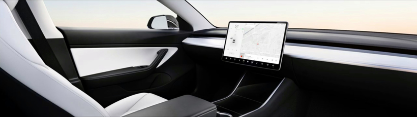 Tesla-self-driving-without-a-steering-wheel-1.jpeg