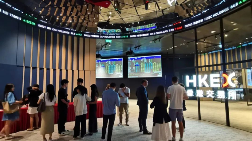 南下“淘金”！中国汽车涌入香港