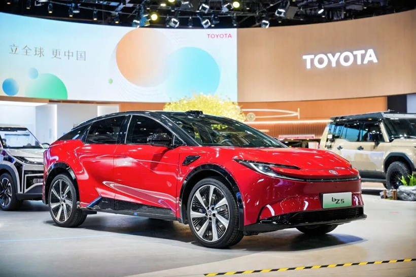 进博会上的丰田“味道”:多路径技术调和中国消费新需求