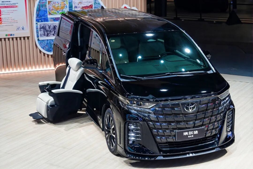 进博会上的丰田“味道”:多路径技术调和中国消费新需求