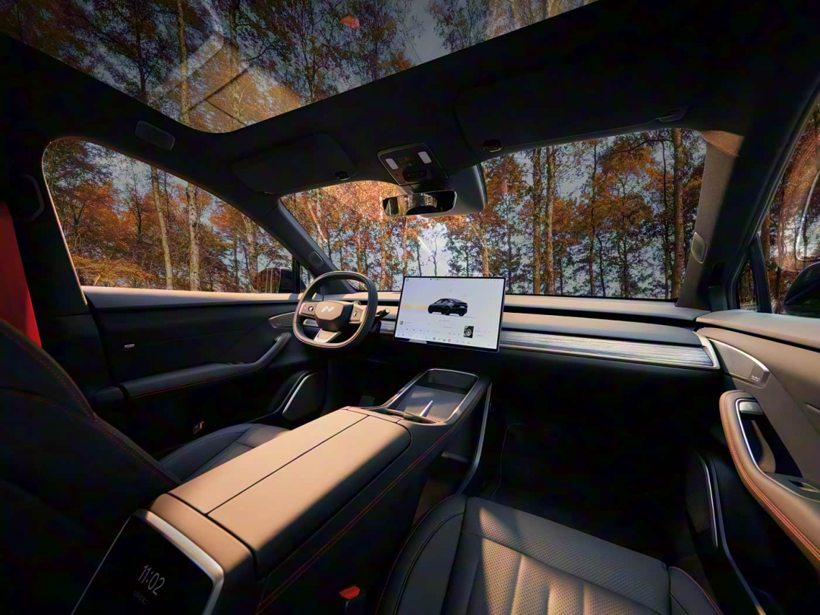 新车座舱周报：福特换芯、日产堆内存！合资车集体“堆屏”自救